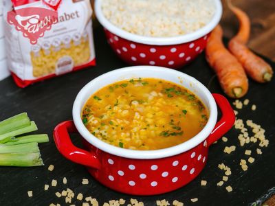 Vegetable soup with gluten-free letters