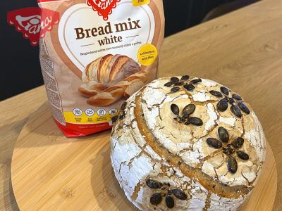 Gluten-Free Sourdough Bread with Flaxseeds – Soft, Fragrant & Homemade