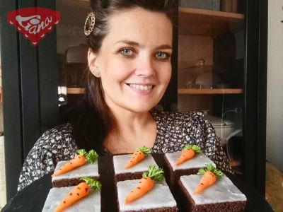 Bezlepkový mrkvový perník