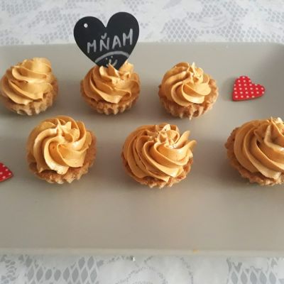 Gluten-free caramel cupcakes
