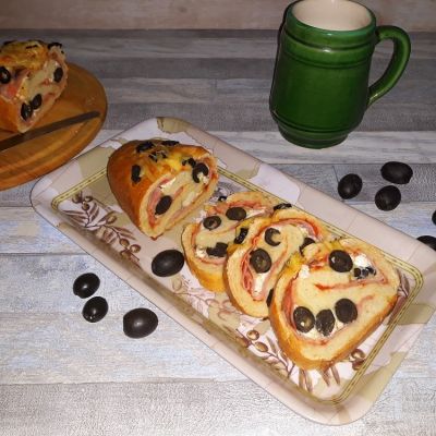 Gluten-free Italian bread strudel