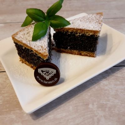 Nagyanyáink gluténmentes mákos tortája