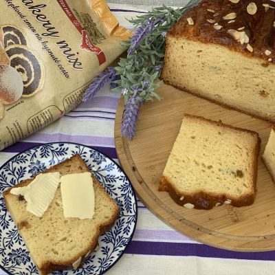 Veľkonočný mazanec bez lepku a Zemplínsky koláč