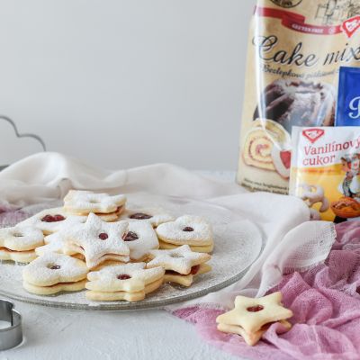 Gluten-free cookies from Linz almost without butter