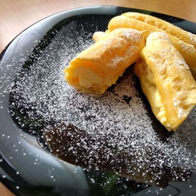 Glutén- és tejmentes éclairek vaníliakrémmel