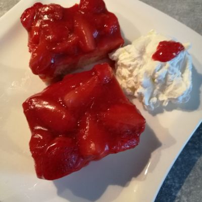 Bezlepkový jahodový koláč