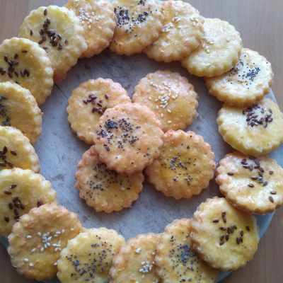 Gluten-free cheese biscuits