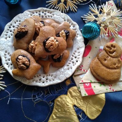 Bezlepkové a bezmliečne lekvárové perníčky