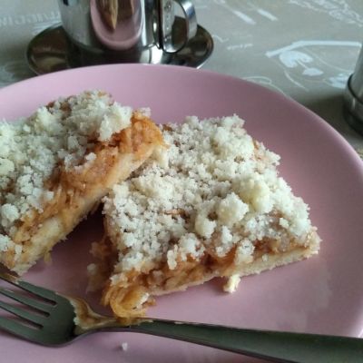 Gluténmentes almás pite szórással