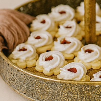 Bezlepkové linecké s oříškovou pěnou