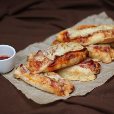 Bezlepkové pizzové rohlíky