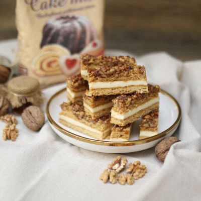 Gluténmentes mézes-diós krém