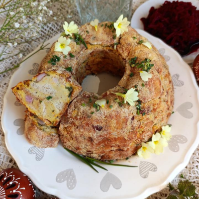 Gluten-free Easter cake