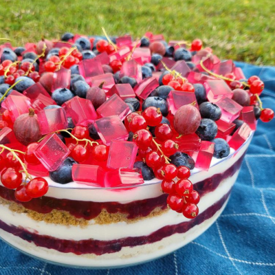 Gluténmentes gyümölcstrifle