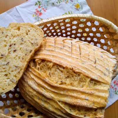 Bezlepkový kváskový zemiakový chlieb