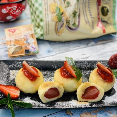 Gluten-free cottage cheese balls filled with strawberries