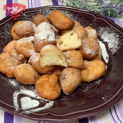 Gluten-free yogurt donuts Fritule without yeast