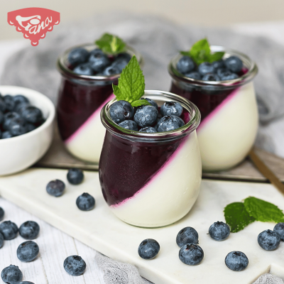 Panna cotta jagodowa