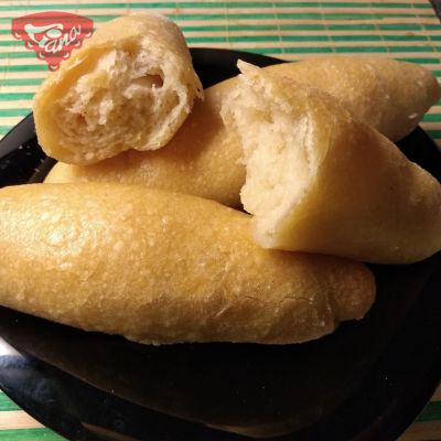 Gluten-free sourdough rolls