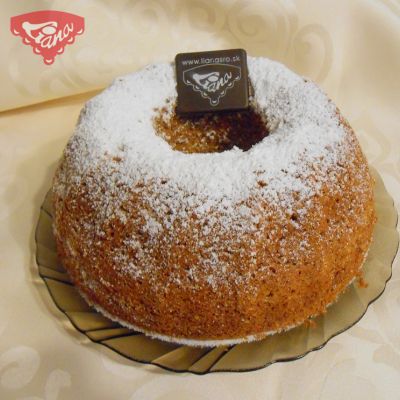 Gluten-free caramel cake