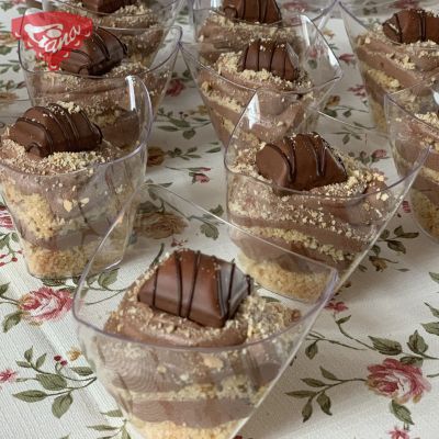 Mini kinder bueno sajttorta