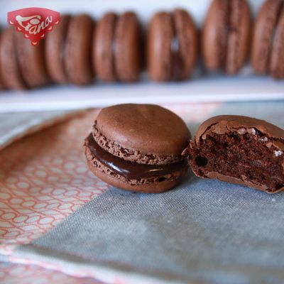 Gluten-free chocolate-chocolate macaroons