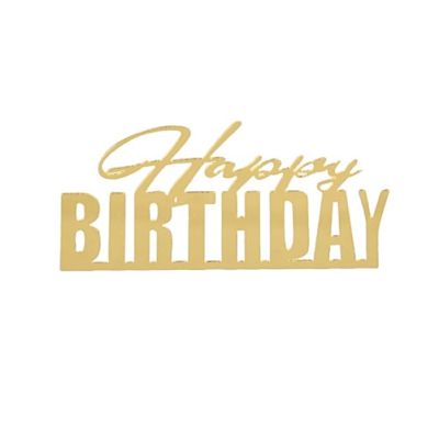 Prägung „Happy Birthday“ auf der Seite der goldenen Torte