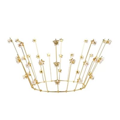 Goldene Krone mit Sternen