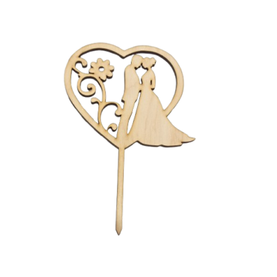 Gravur Hochzeitspaar mit Blume in Herzholz