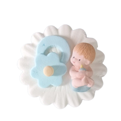 Baby mit blauem Schnuller