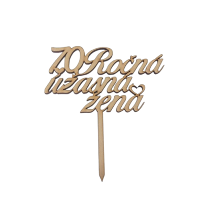 Grawerowanie Wonder Woman z numerem 70 na drewnie