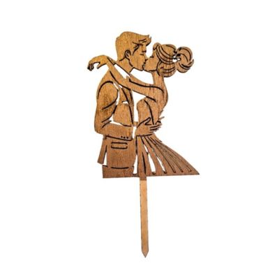 Gravírozás - esküvői pár és esküvői csók, fa, arany szín