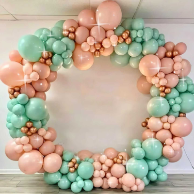 Girlanda balóny zeleno-hnědé 135 ks