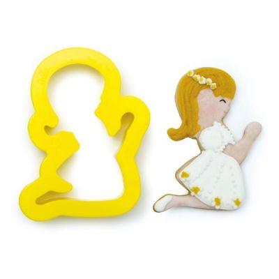 Cookie cutter - communion girl