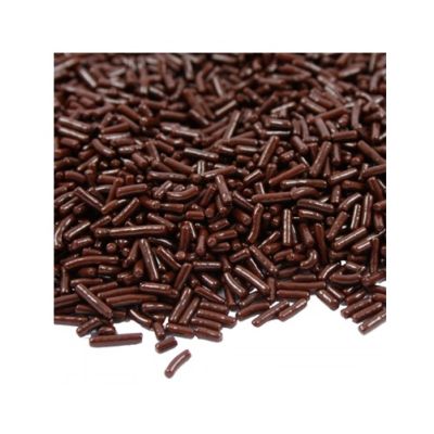 60 g dunklen Schokoladenreis darüberstreuen