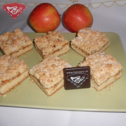 Bezglutenowy sernik lub tarte jabłko Bezglutenowy sernik lub tarte jabłko