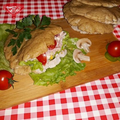 Bezlepkový pita chlieb Bezlepkový pita chlieb