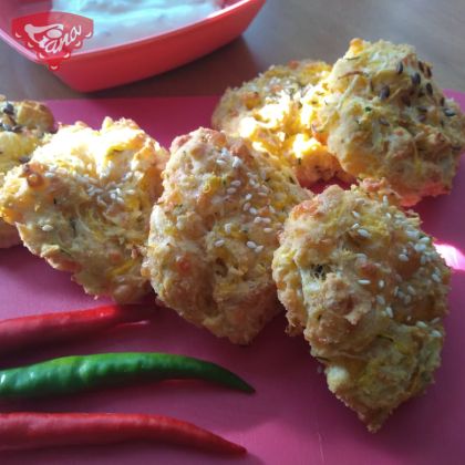 Gluten-free zucchini and pumpkin crackers