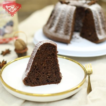 Gluten-free gingerbread cake