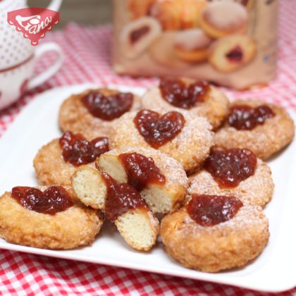 Glutenfreie Hüttenkäse-Donuts