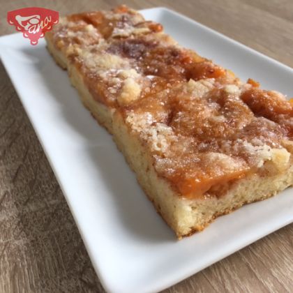 Glutenfreier Sauerteig-Obstkuchen mit Streuseln