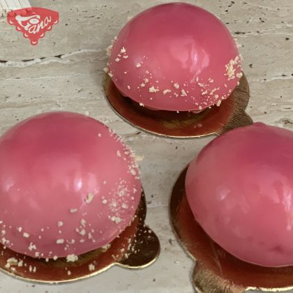 Csokoládé mousse tükörmázzal