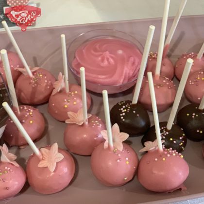 Bezlepkové lízatká CAKE POPS