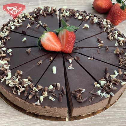 Chocolate cheesecake with 70% chocolate