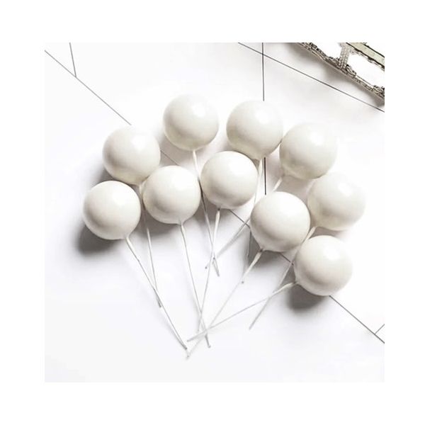 Punched ball white dia. 3 cm 10 pcs