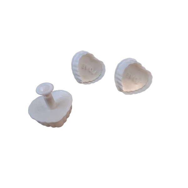Cutter with heart piston Love 3 pcs Cutter with heart piston Love 3 pcs