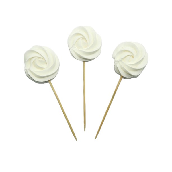 White meringue 3 pcs