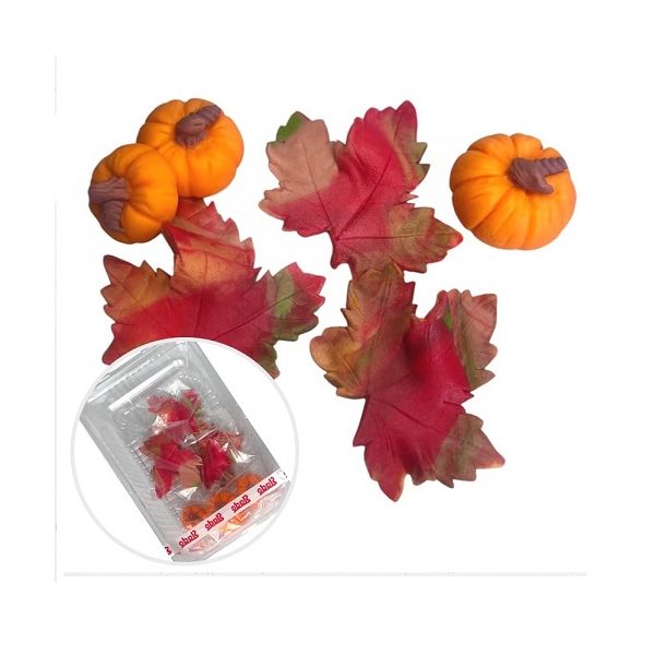 Halloween - pumpkins and leaves