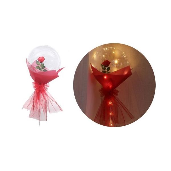 Transparenter Ballon mit Rose, rotem Tüll und LED-Licht