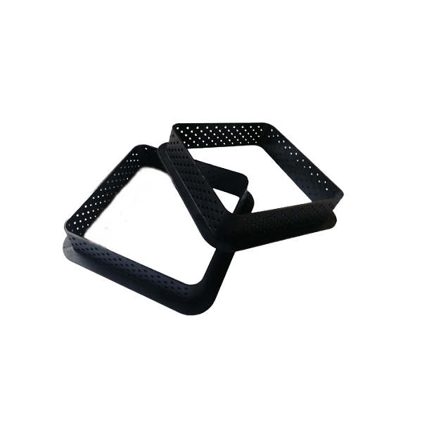 Perforated tartlet molds, square, 6 pcs.